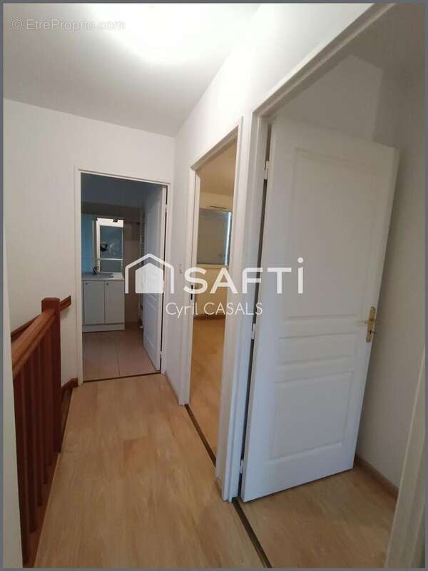 Maison 101 m² à Saint-Vallier  - photo 8