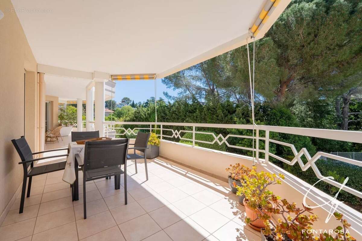 Appartement à SAINT-RAPHAEL