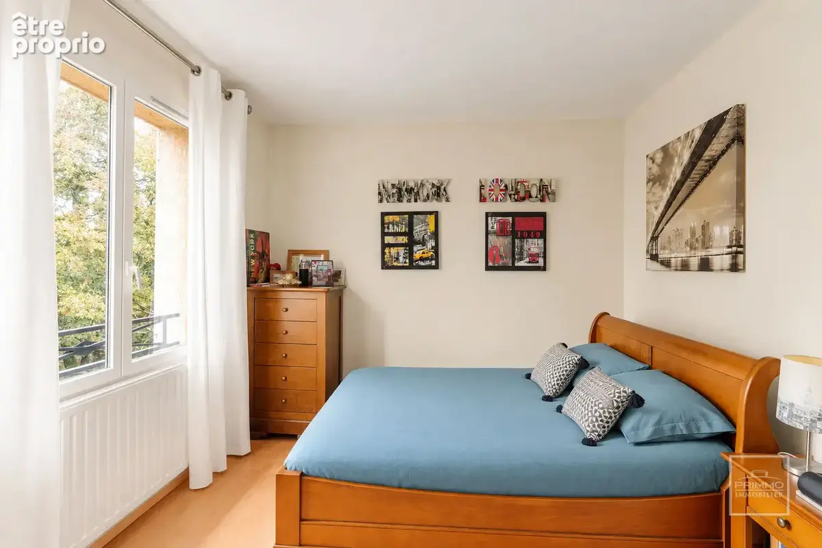 DOMMARTIN, à 2 pas du centre,  belle villa 6 chambres, terrain avec piscine - photo 13