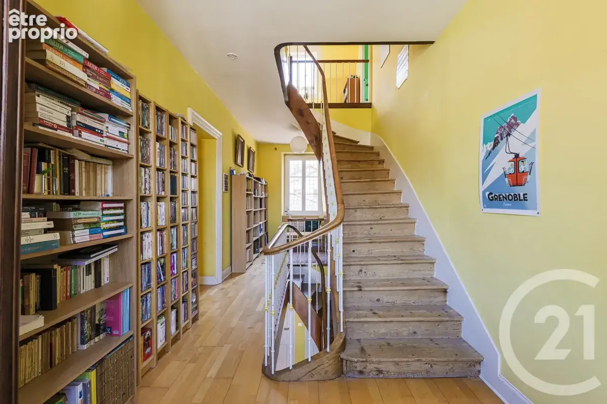 Maison 290 m² à Montbonnot-Saint-Martin  - photo 8