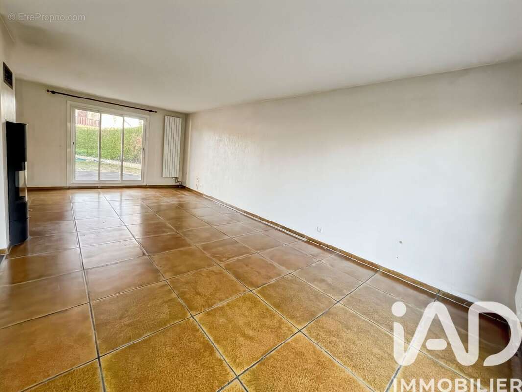 Photo 4 - Maison à BOISSISE-LE-ROI