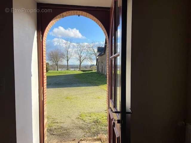 Maison à SAINT-PIERRE-LA-COUR