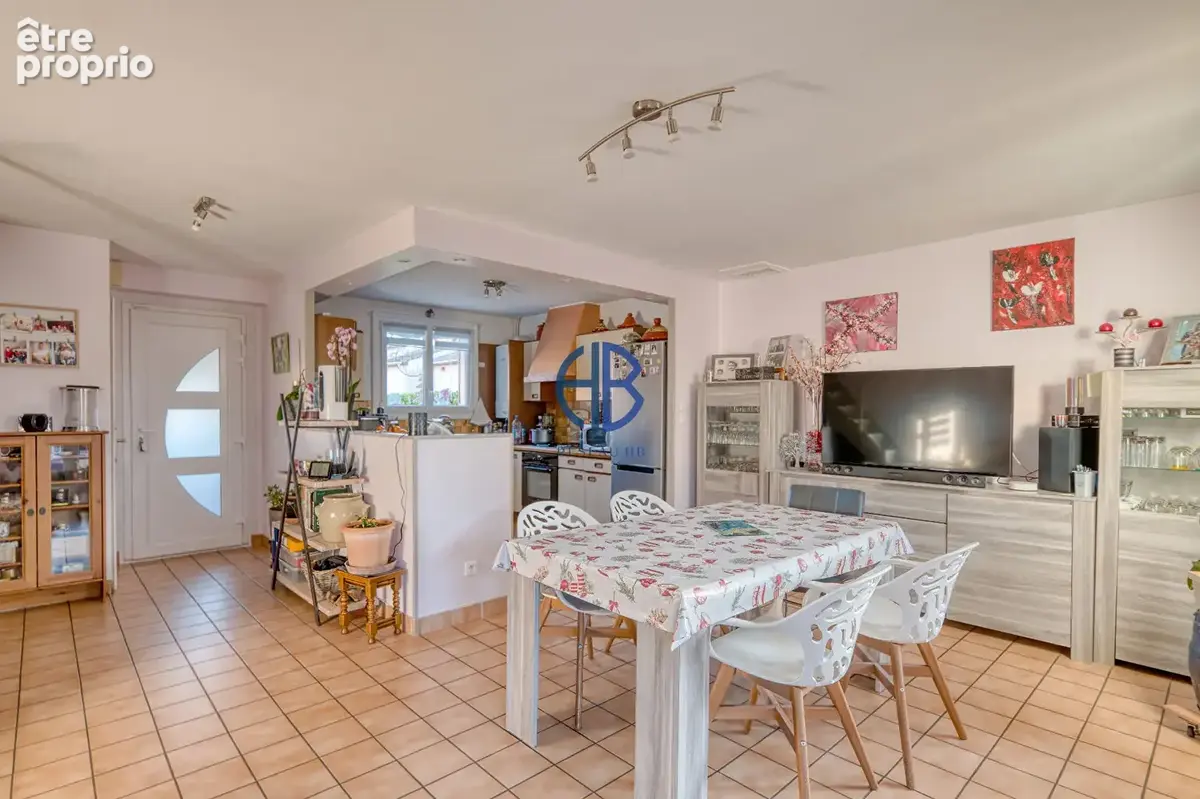 Maison Meyzieu 4 pièce(s) 75m2 - photo 2