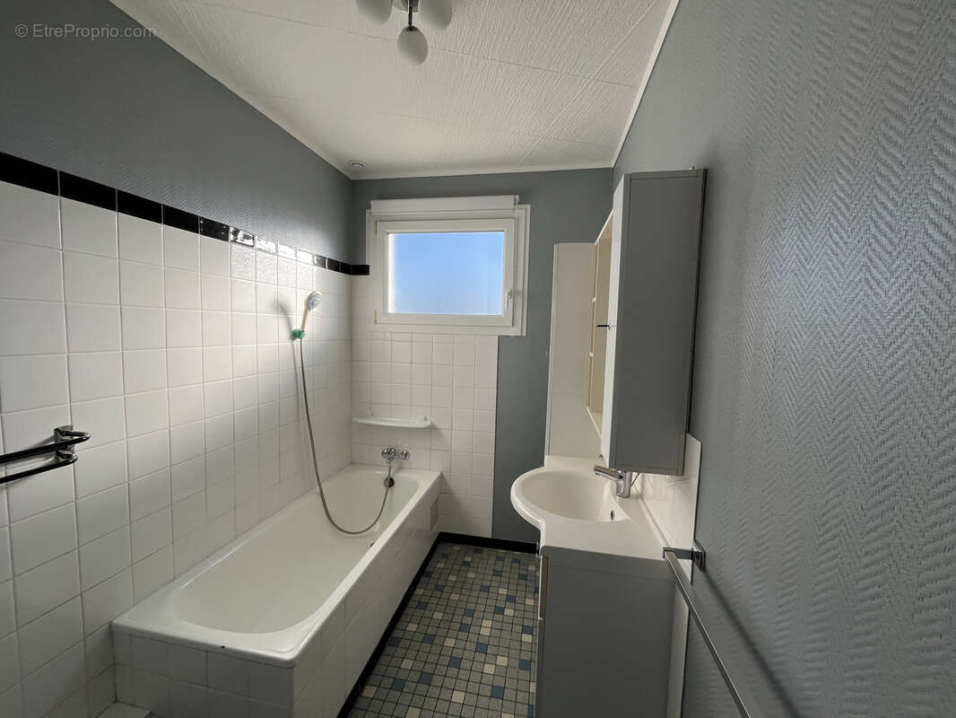 Maison à LE BOUPERE