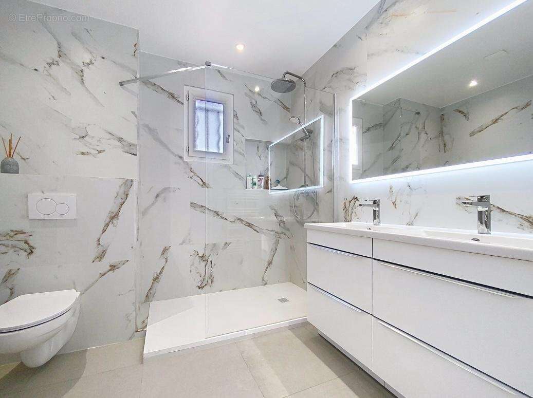 Maison à VILLENEUVE-LOUBET