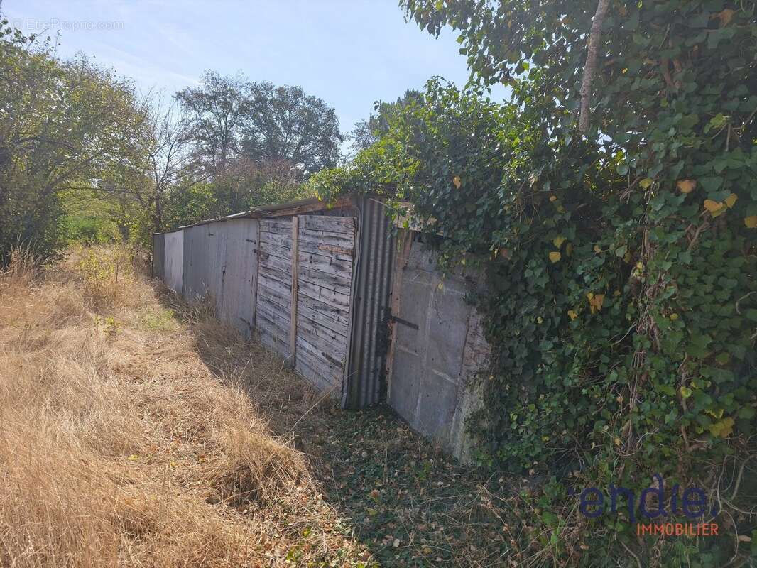 VENTE d'un ensemble immobilier à COSNE D'ALLIER - photo 22