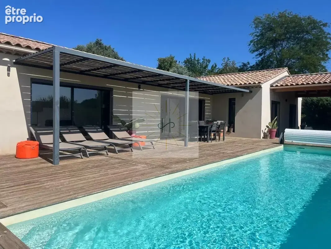Maison 162 m² à Goudargues  - photo 2