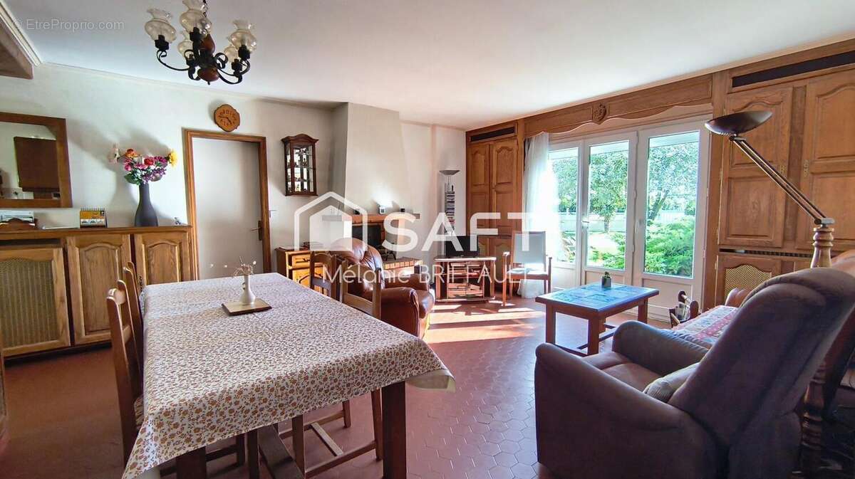 Photo 2 - Maison à SAINT-MATHURIN