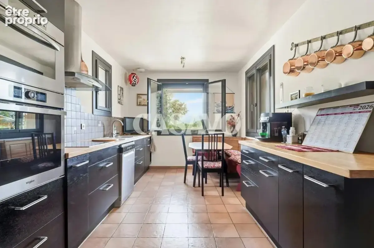 Vente Maison 7 pièces de 176m² - 13540 Aix-en-Provence - photo 9