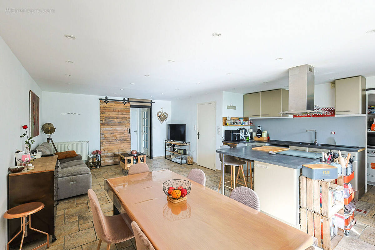 Appartement à MARSEILLE-13E