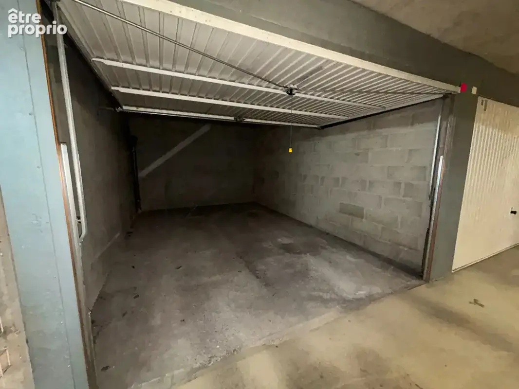 Parking / box _ rue saint-maur - photo 2