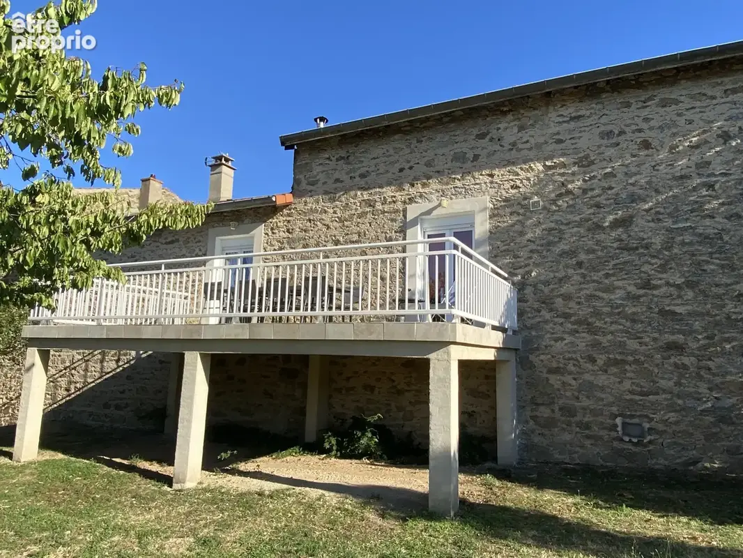Jolie demeure, ancienne ferme réhabilitée sur 2255m2 - photo 27