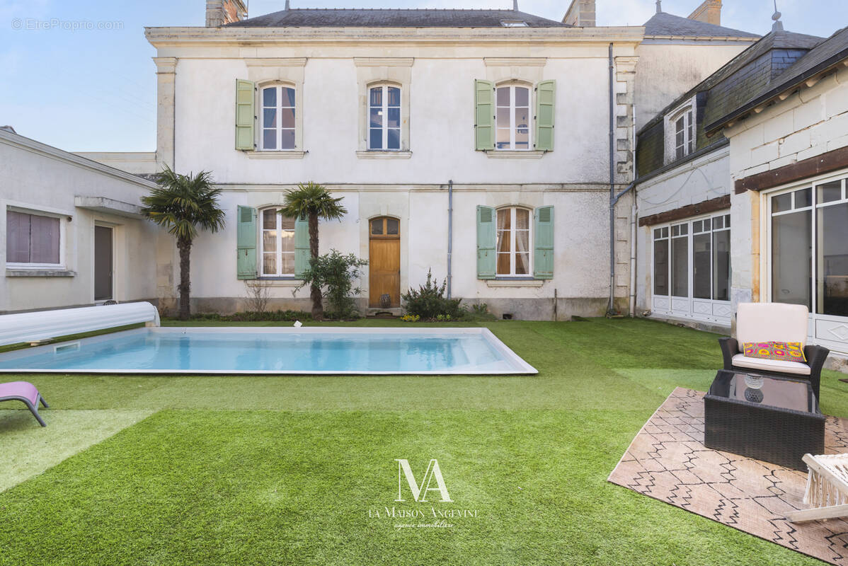 Maison à CHEFFES