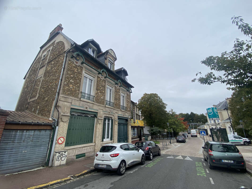 Appartement à FONTENAY-AUX-ROSES