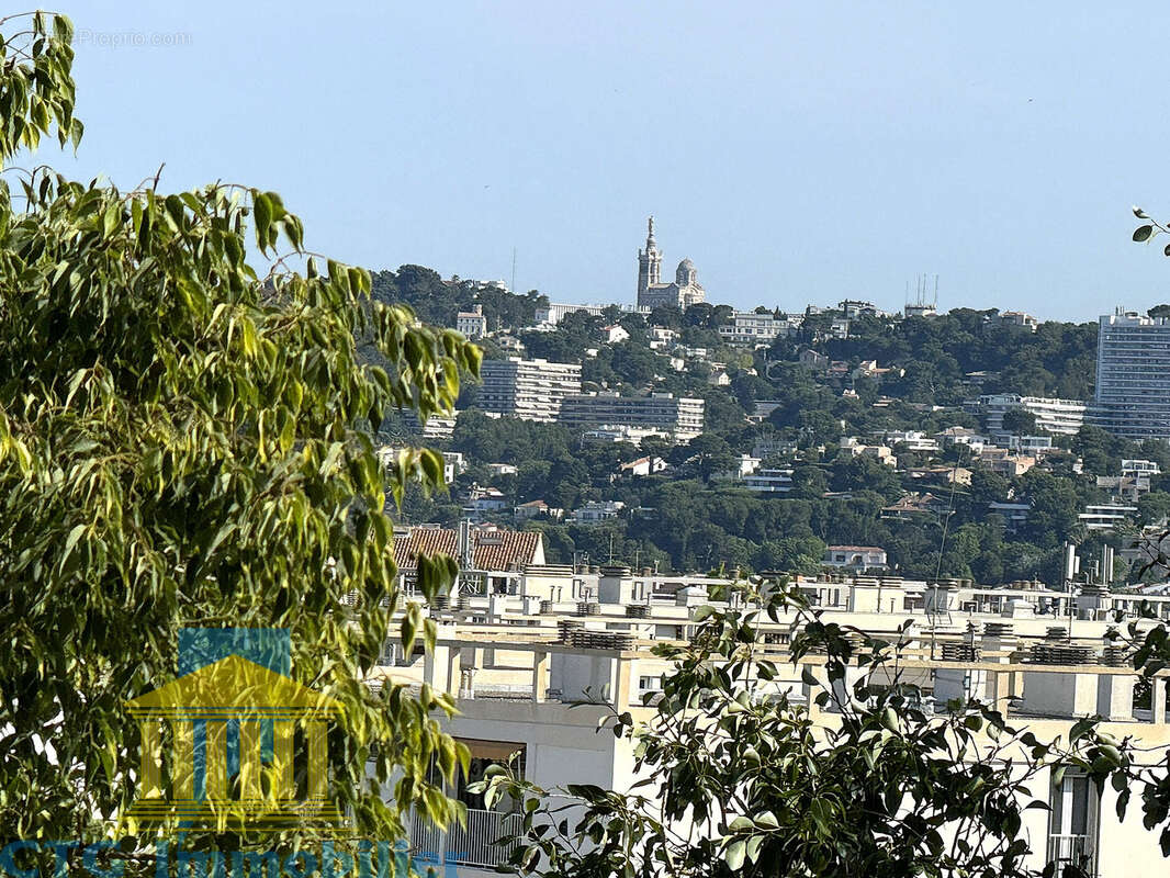 Appartement à MARSEILLE-8E
