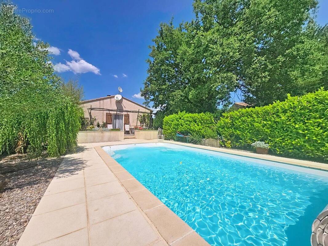 Photo 1 - Maison à LE PRADAL