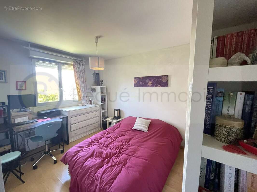 Maison à MONDONVILLE