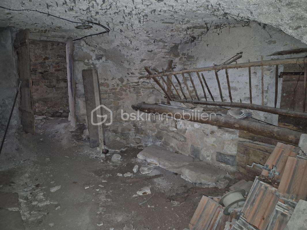 Maison à LACHAPELLE-SOUS-AUBENAS