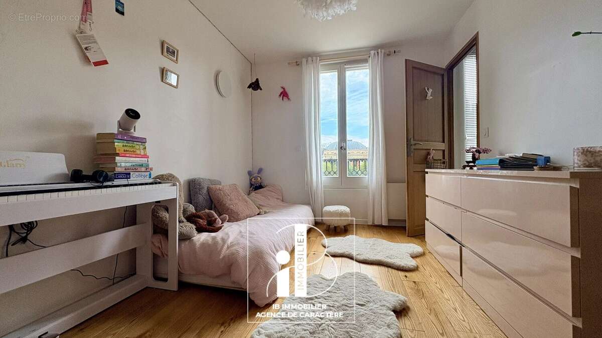 Appartement à FONTAINEBLEAU