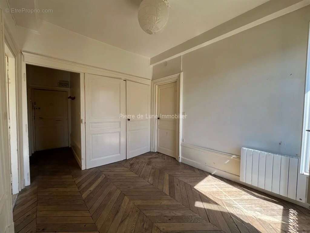 Appartement à CHESSY