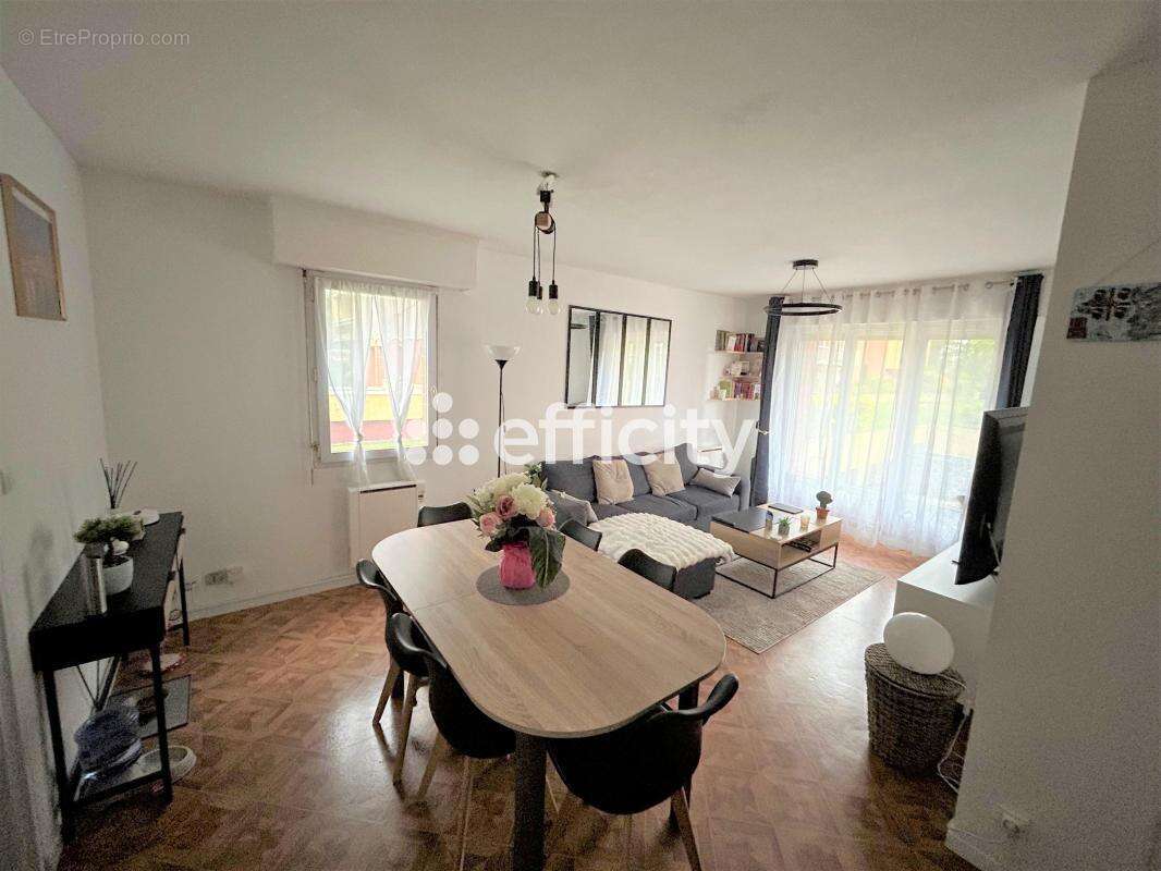 Appartement à RONCHIN