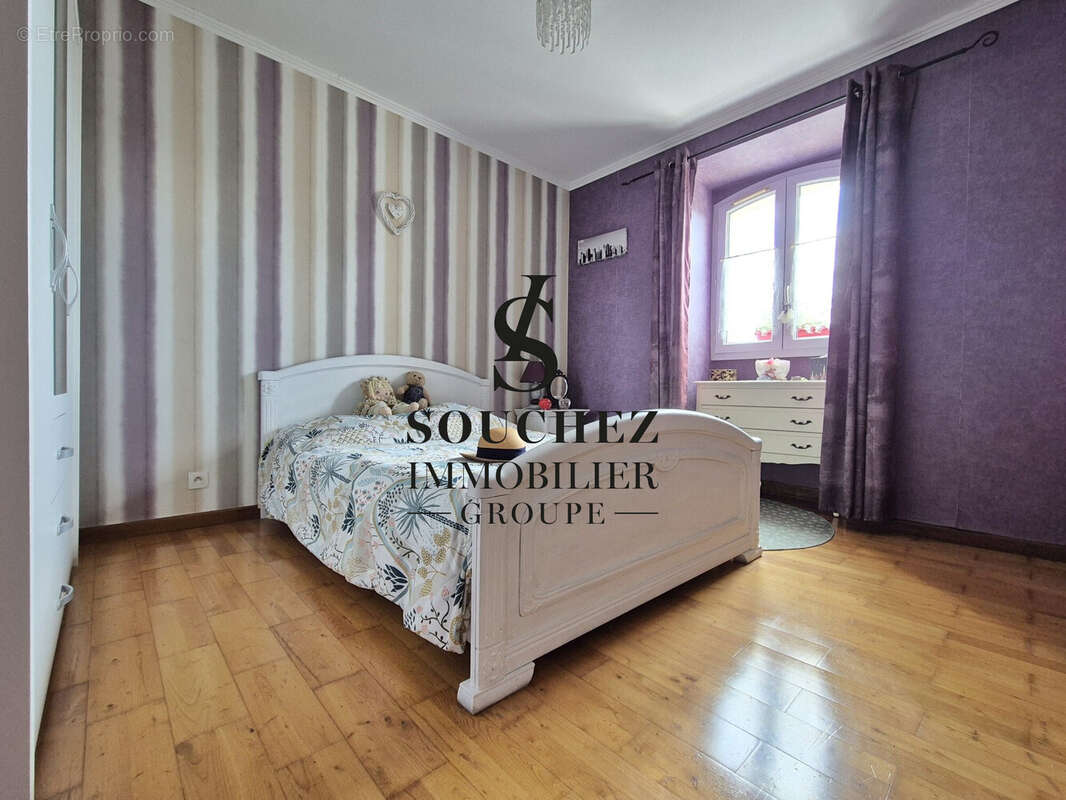 Maison 172 m² à Givenchy-En-Gohelle  - photo 9