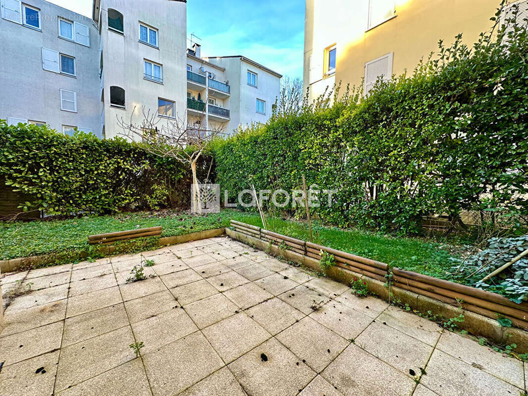 Appartement à ATHIS-MONS