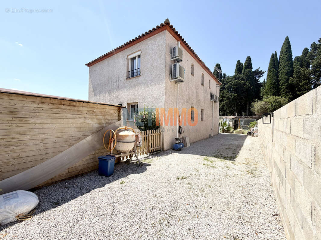 Maison à CALVISSON