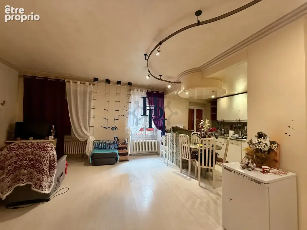 Appartement à SAINT-AFFRIQUE