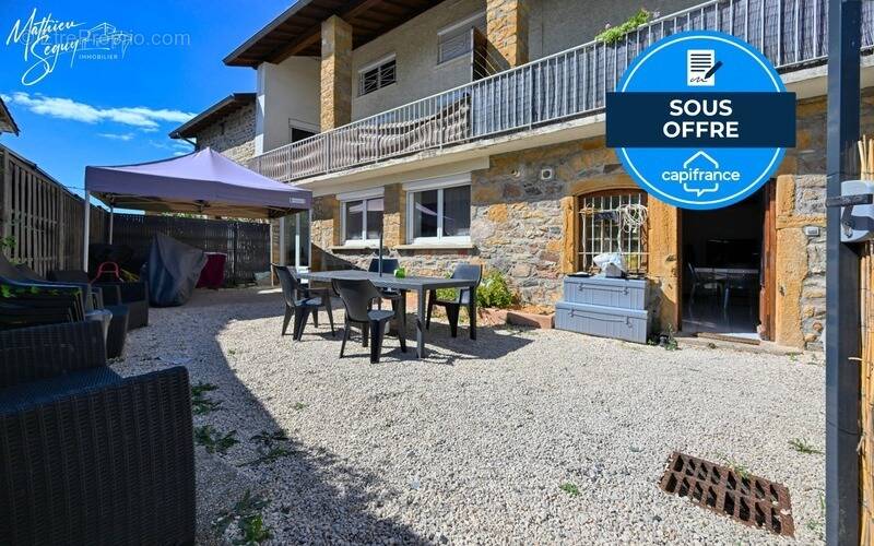 Appartement à BULLY