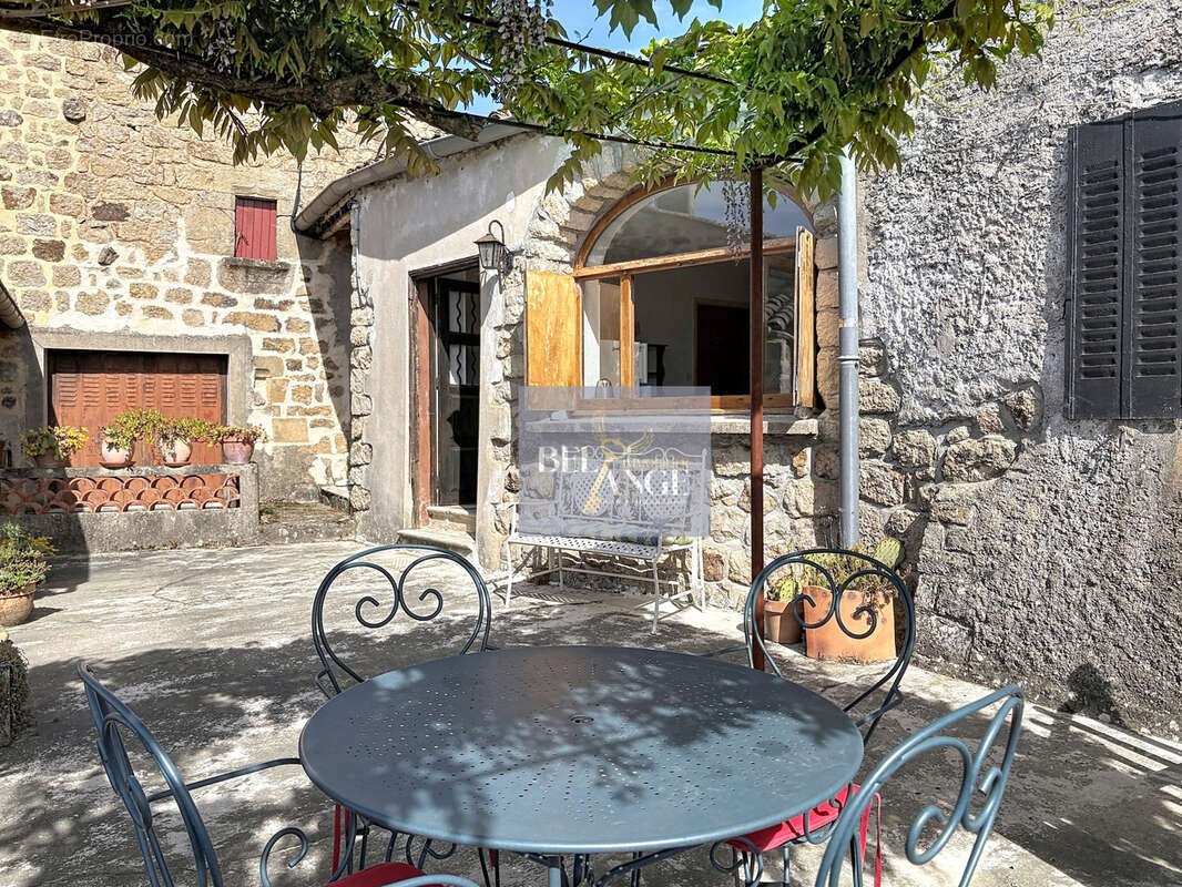 Maison à ROSIERES
