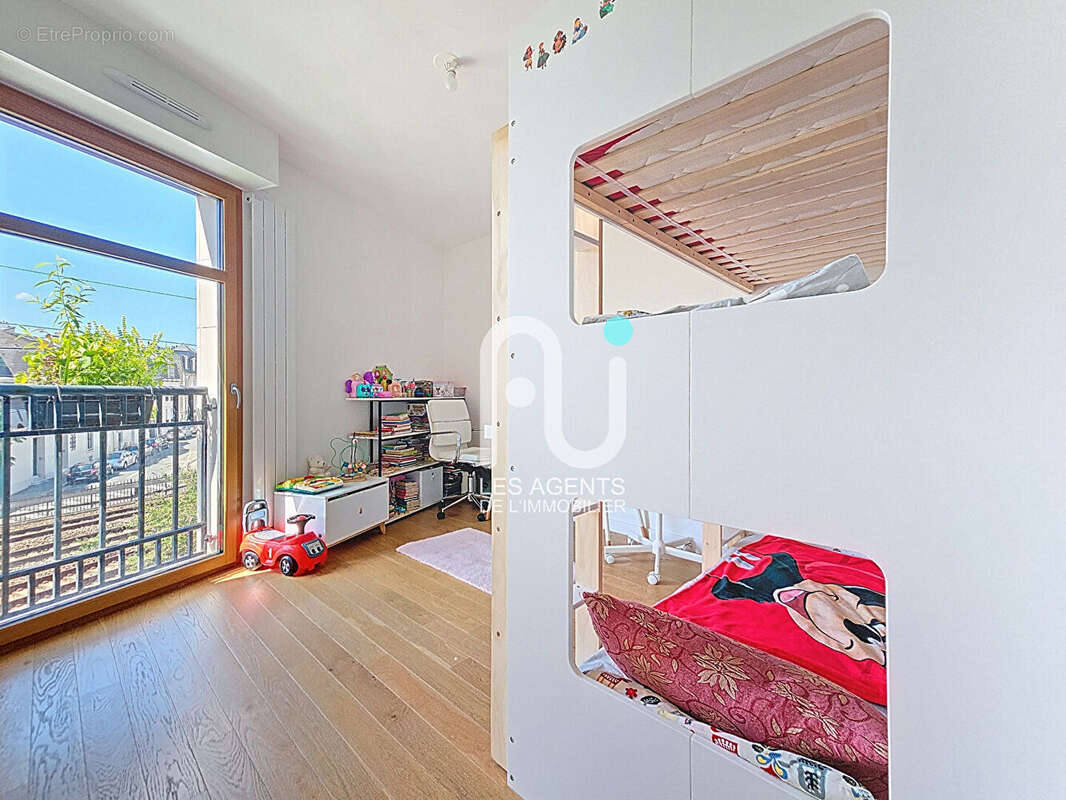 Appartement à ASNIERES-SUR-SEINE
