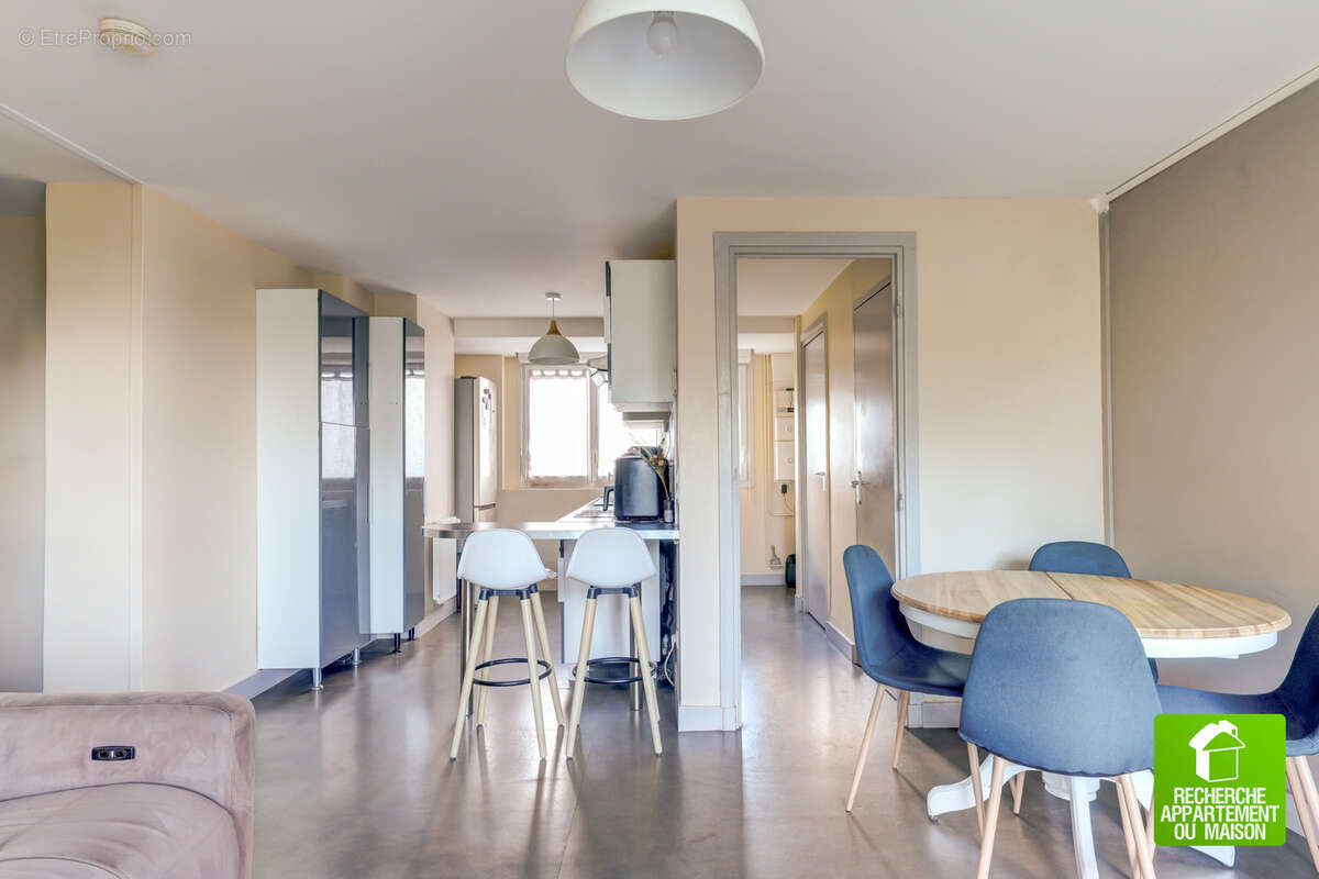 Appartement à LYON-8E