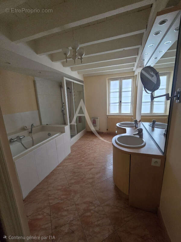 Maison à LAMOTTE-BEUVRON