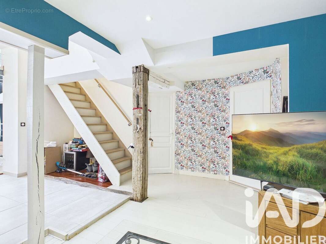 Maison 178 m² à Troyes  - photo 8