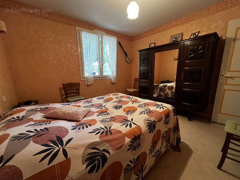 Maison à MAZE