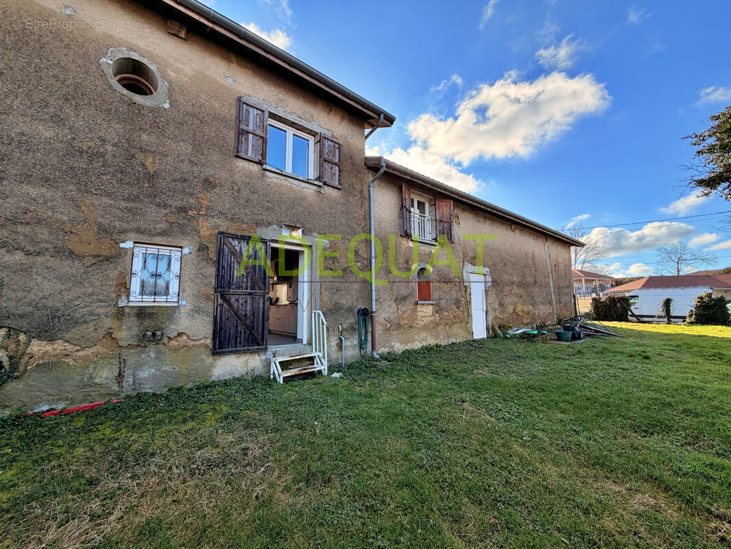 Maison à SAINT-AGNIN-SUR-BION