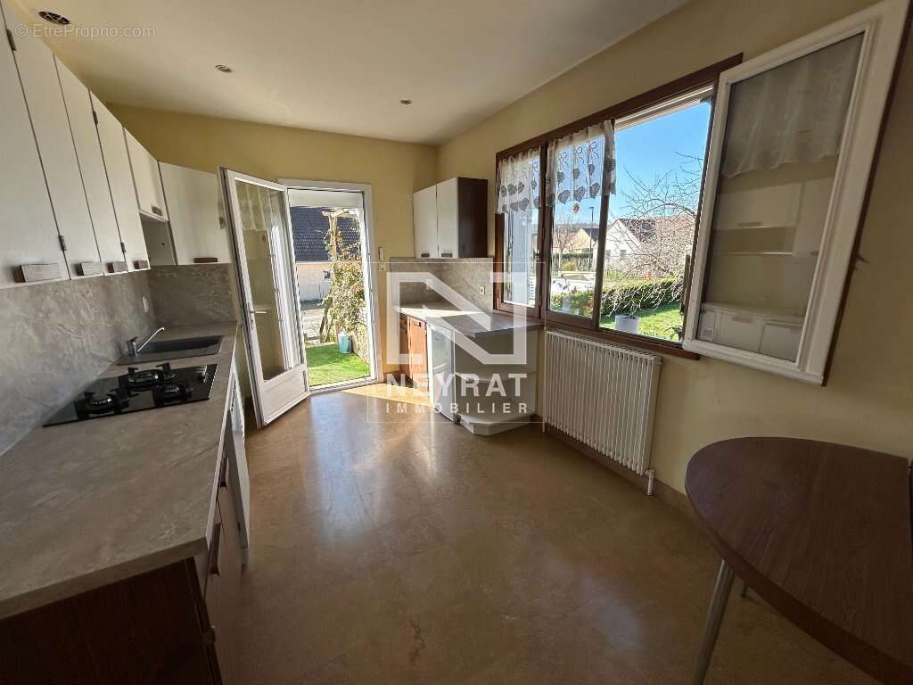 Maison à SENNECEY-LE-GRAND