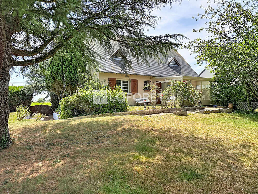 Maison à MIGNIERES