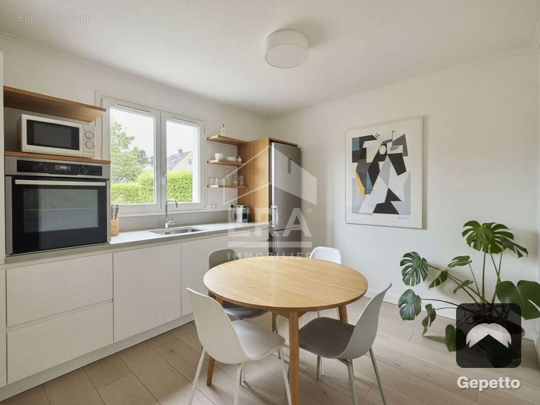 Maison à CHATEAU-ARNOUX-SAINT-AUBAN