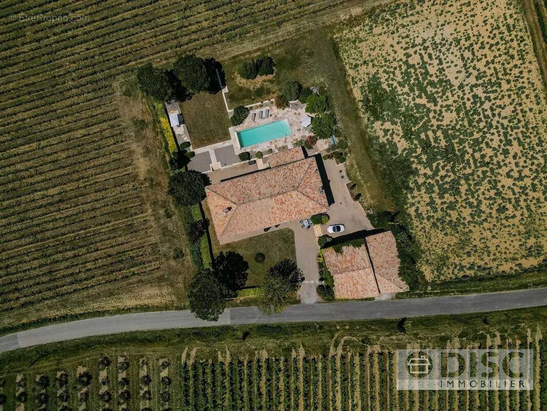 Magnifique propriété en pierre avec vues sur les vignobles, piscine et village à pied - photo 30