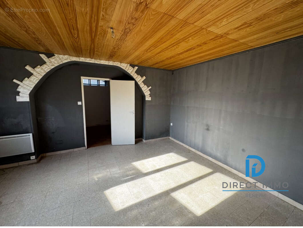 salon séjour appartement 2 - Appartement à SAILLY-SAILLISEL