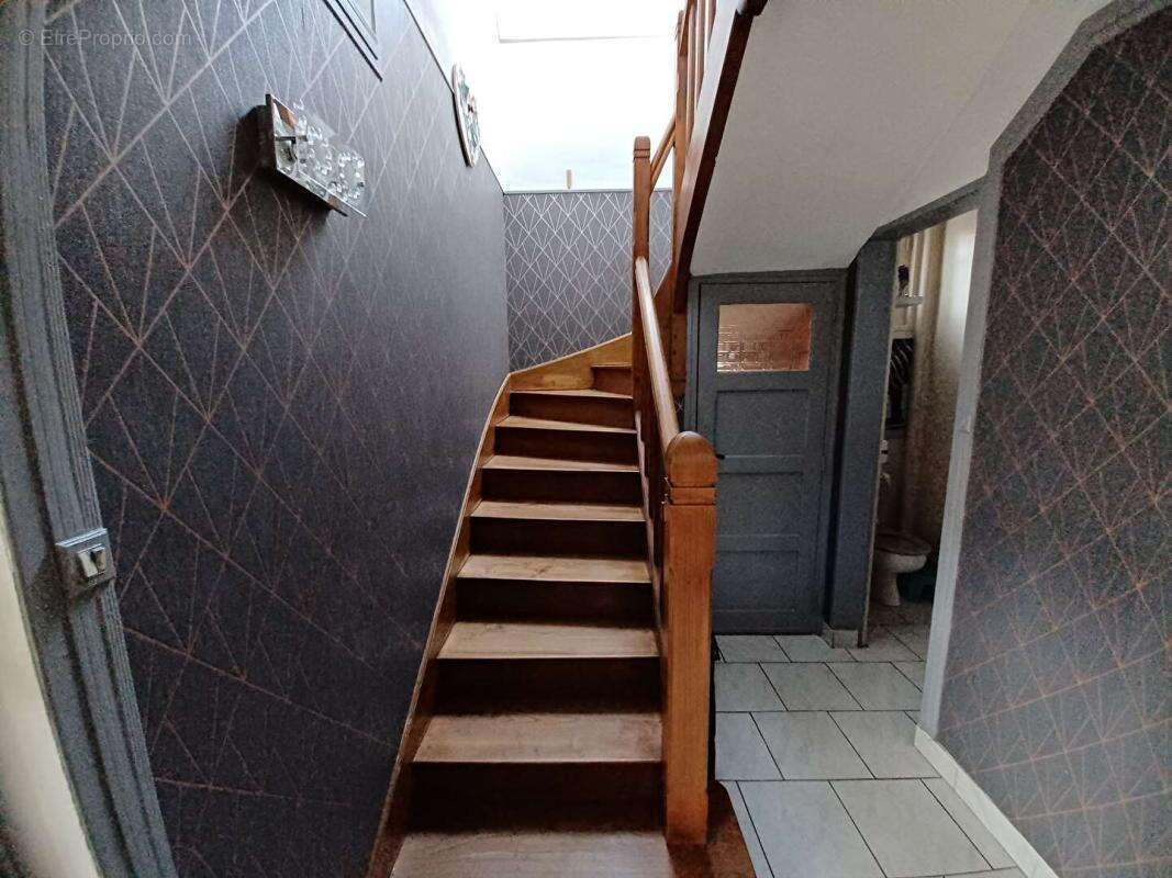 Maison à SAINT-SULPICE-SUR-RISLE