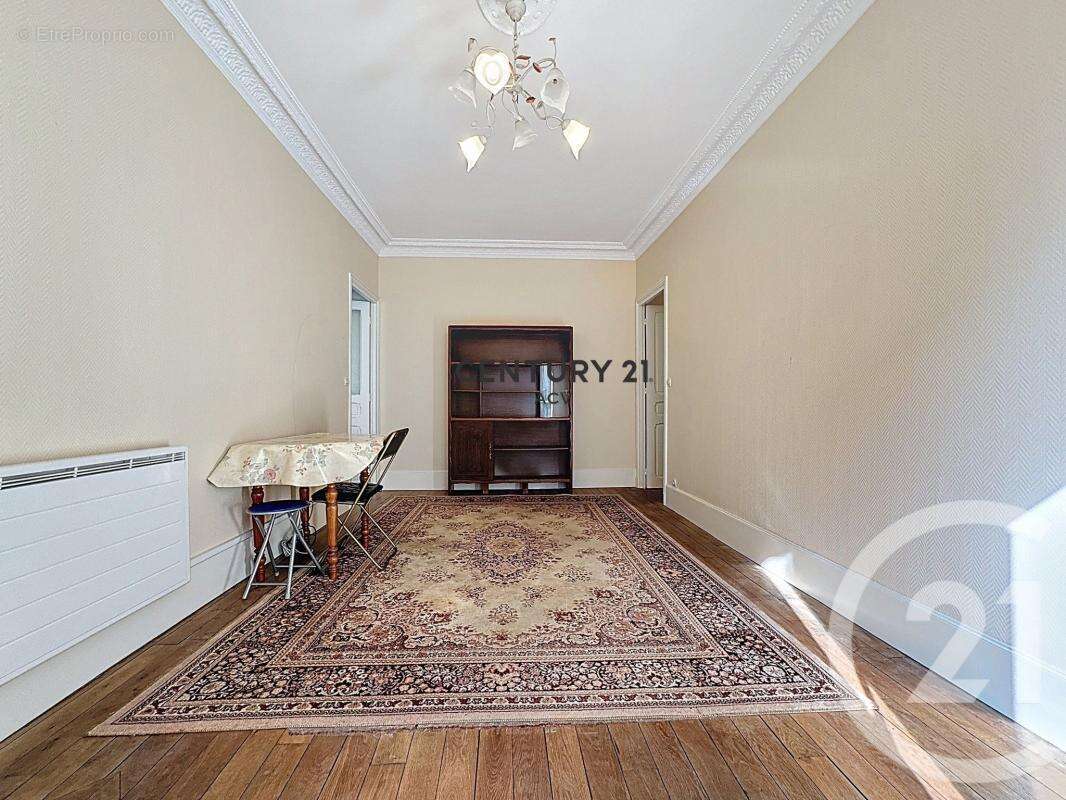 Appartement à MAISONS-ALFORT