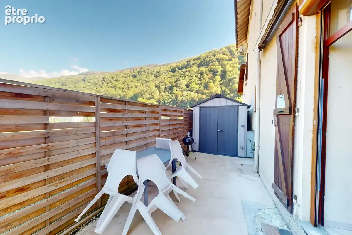 Domène -T3 rez-de-jardin avec 2 extérieurs privatifs et cave - photo 4