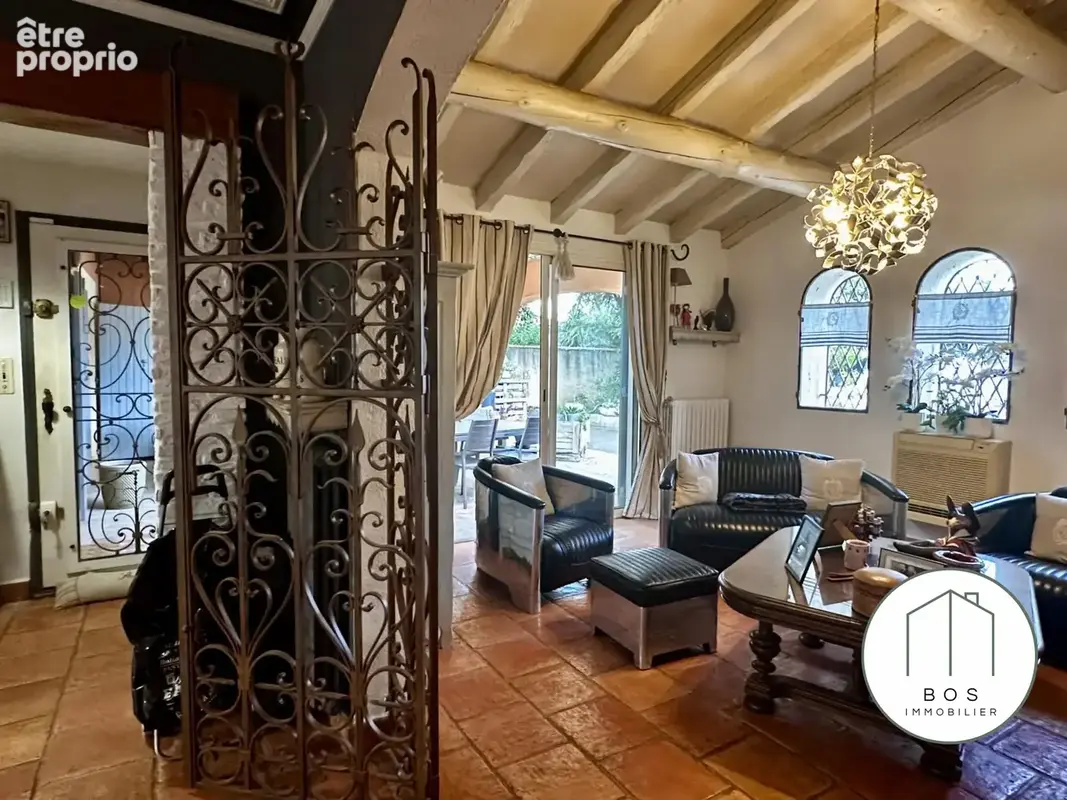 Maison 5 pièces 211 m² à vendre à Rognonas (13870) - photo 6