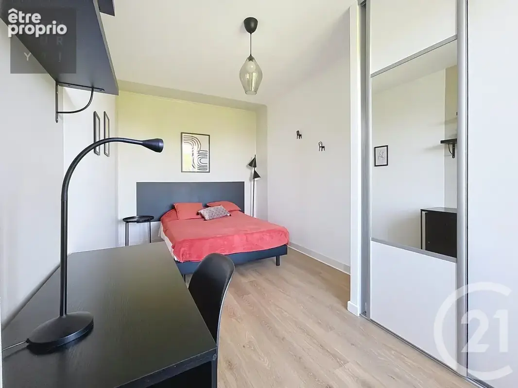 Appartement 5 pièces 102 m² à vendre à Troyes (10000) - photo 2
