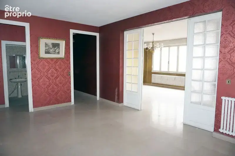 Digoin, Local commercial et appartements - photo 5