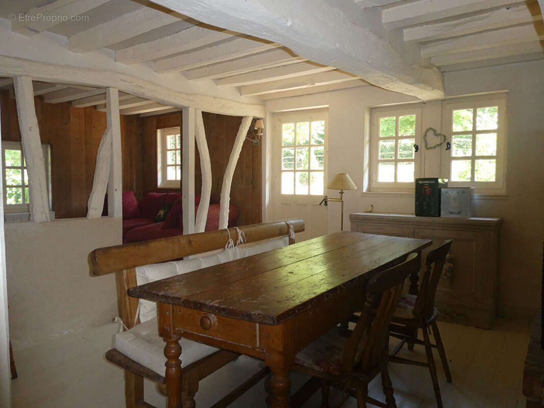 Maison Cormeilles 5 pièce(s), 3 ch, 115 m², piscine, terrain 7367 m² dont prairie de 5180 m² - photo 6
