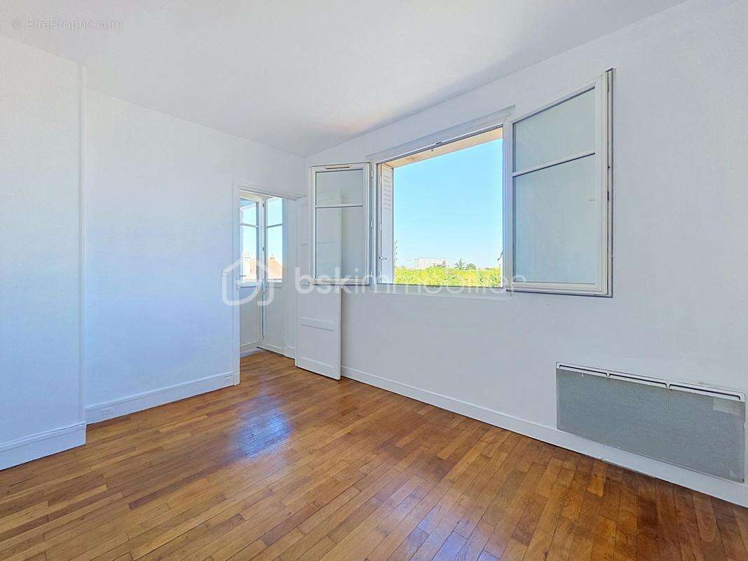 Appartement à BONDY